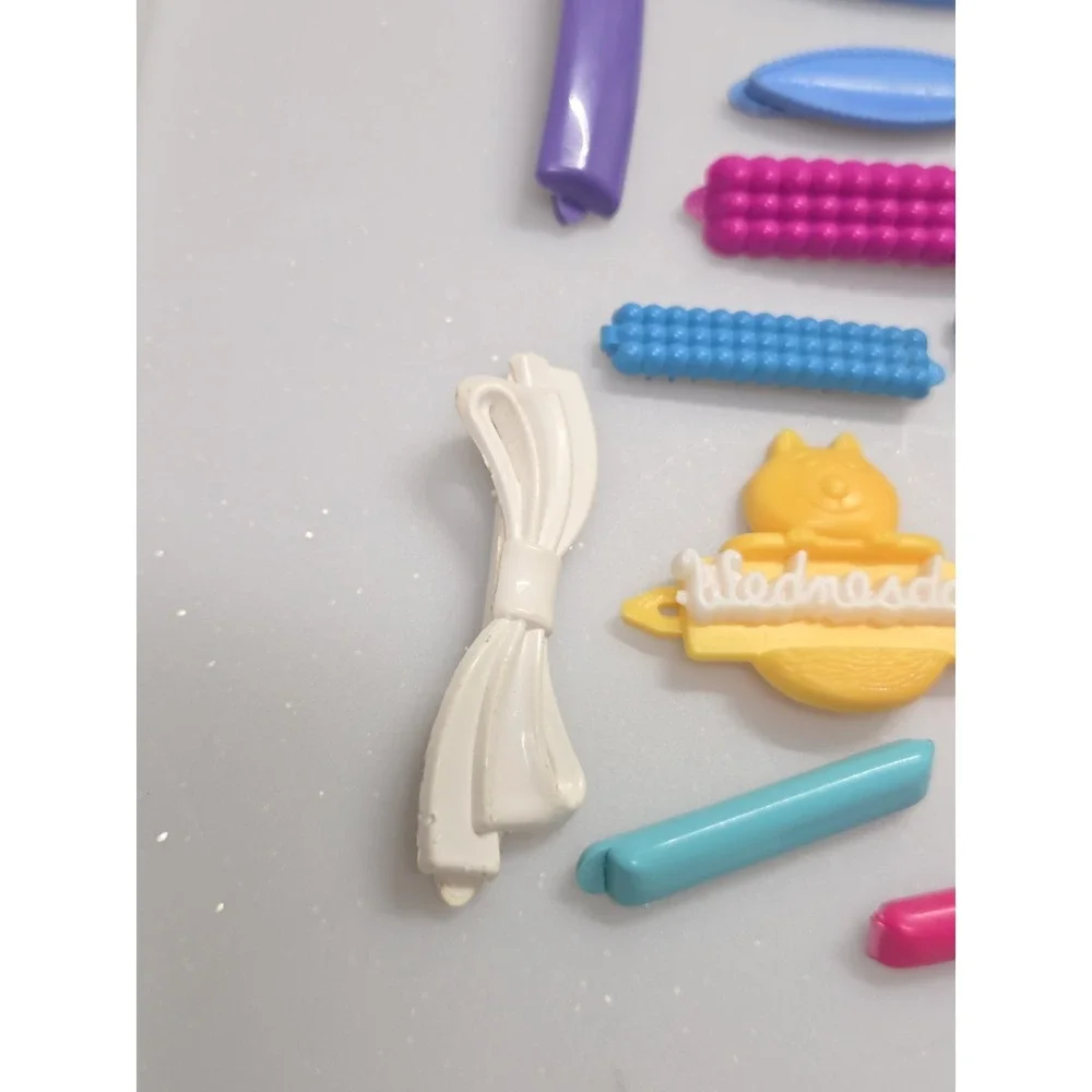 Vintage 80s Goody Snap Tight Barrettes Plastic Hair Clips Lot Of 23